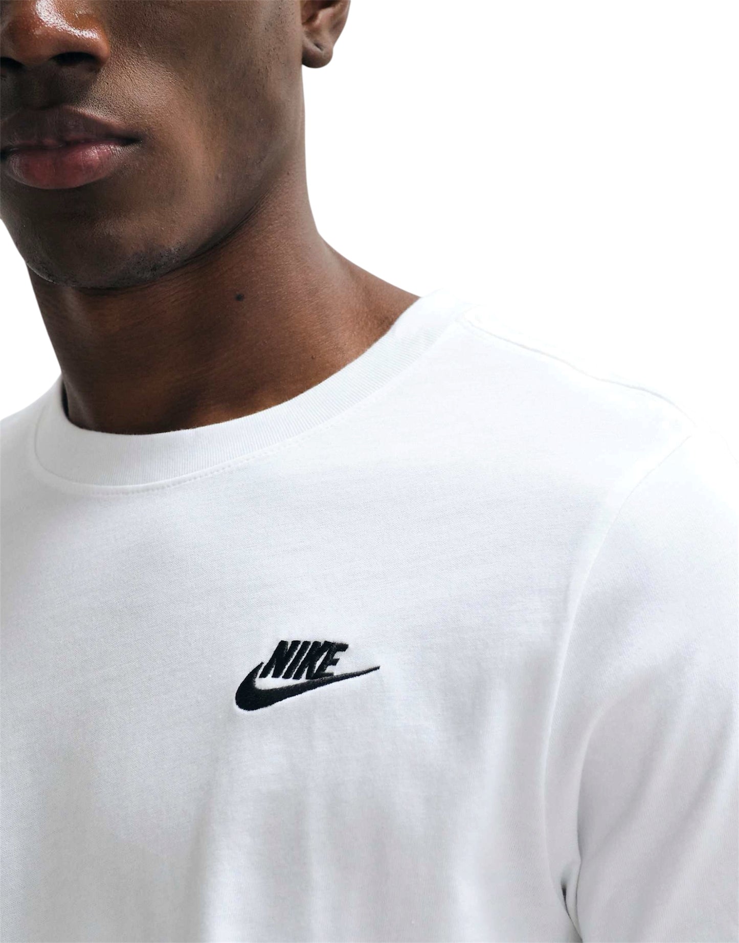 Nike Club T-shirt