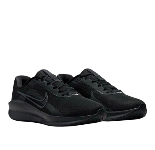 Nike Downshifter 13 running shoes